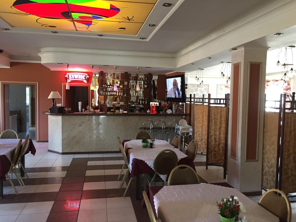 Motel u Olka Boczow Exteriér fotografie